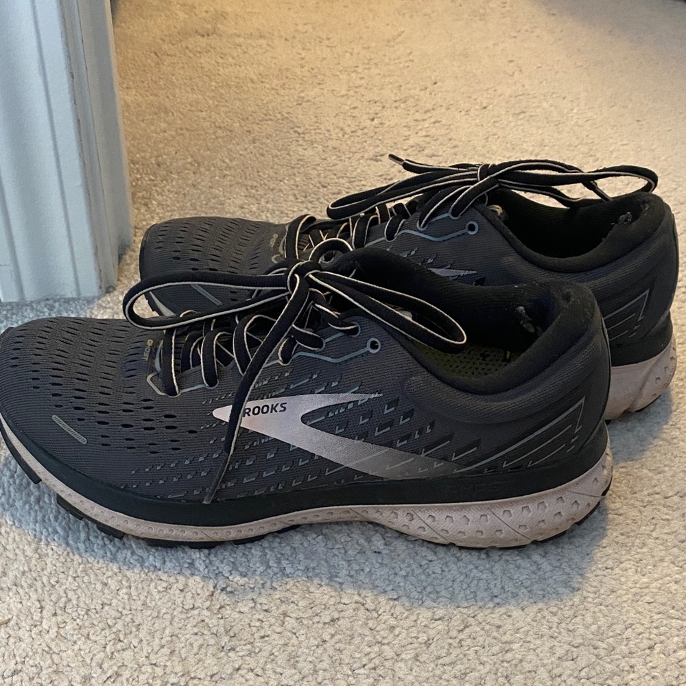 Brooks Women’s Ghost Running Shoes